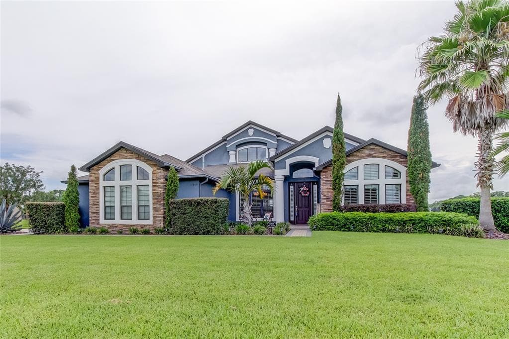 10909 BRICE TREE COURT LITHIA, FL 33547