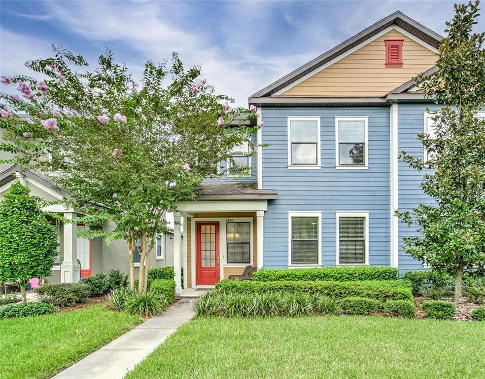 5830 VILLAGE CENTER DRIVE LITHIA, FL 33547