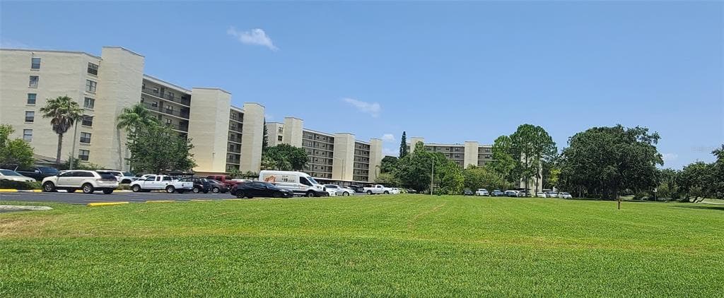 800 COVE CAY DRIVE UNIT 1E CLEARWATER, FL 33760