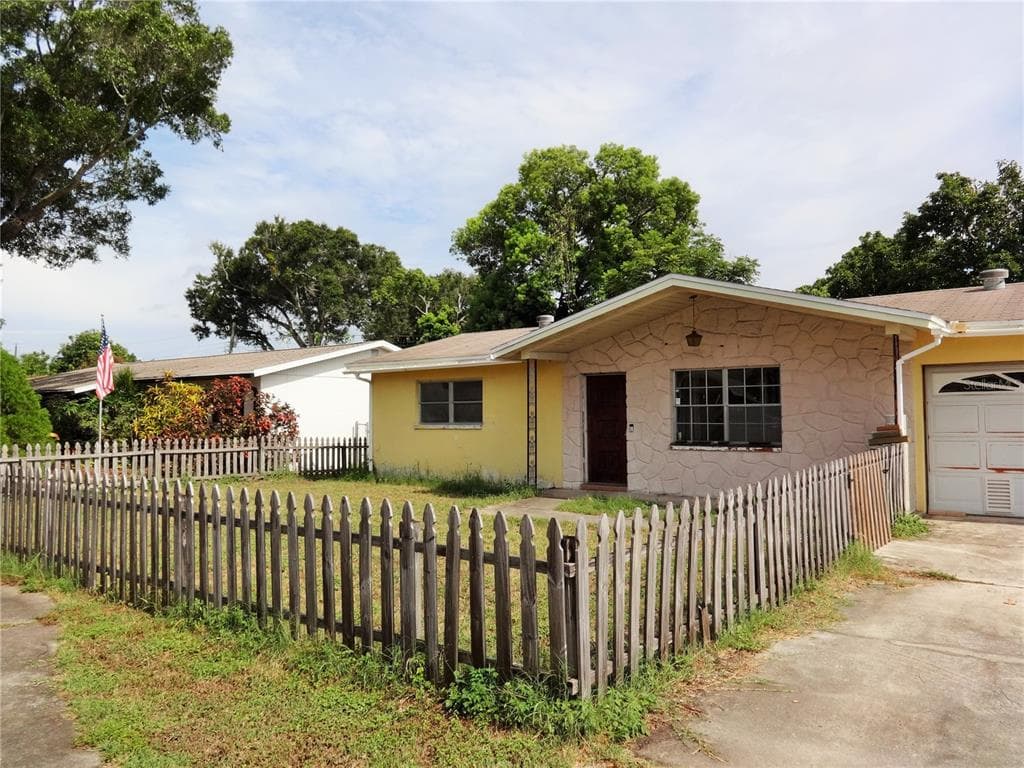 3803 43RD AVENUE N ST PETERSBURG, FL 33714
