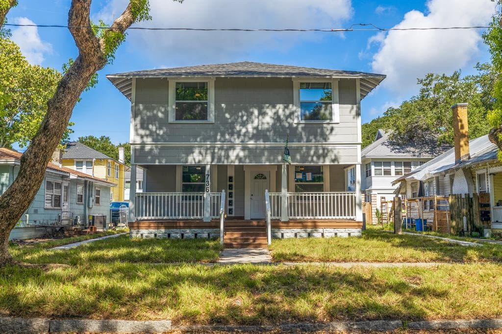 736 JACKSON STREET N UNIT 3 ST PETERSBURG, FL 33705