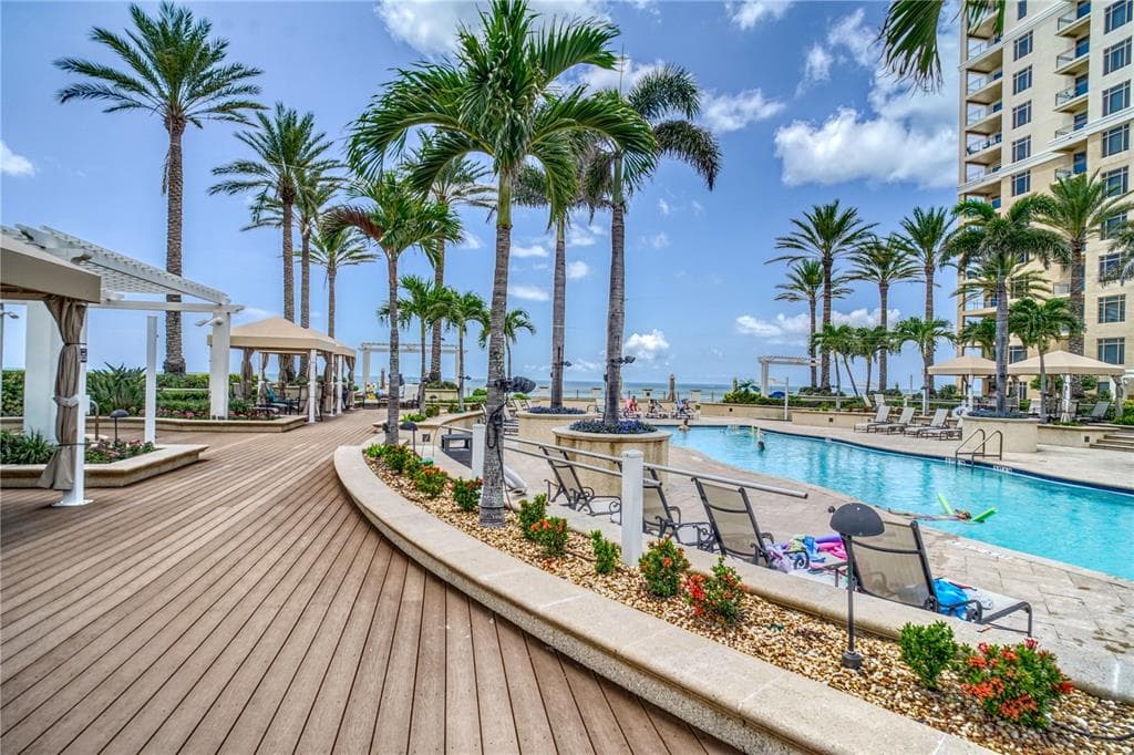 11 BAYMONT STREET UNIT 1109 CLEARWATER, FL 33767
