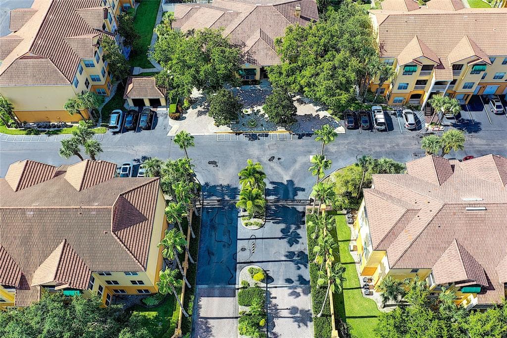 10764 70TH AVENUE UNIT 4306
