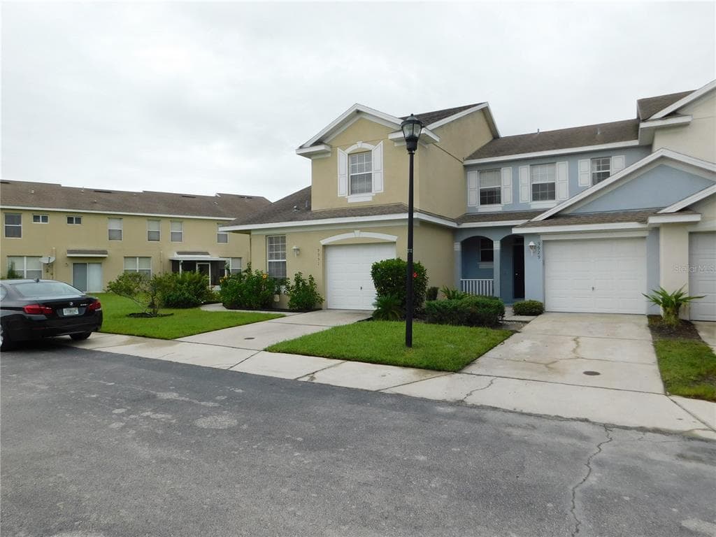 9929 CARLSDALE DRIVE RIVERVIEW, FL 33578