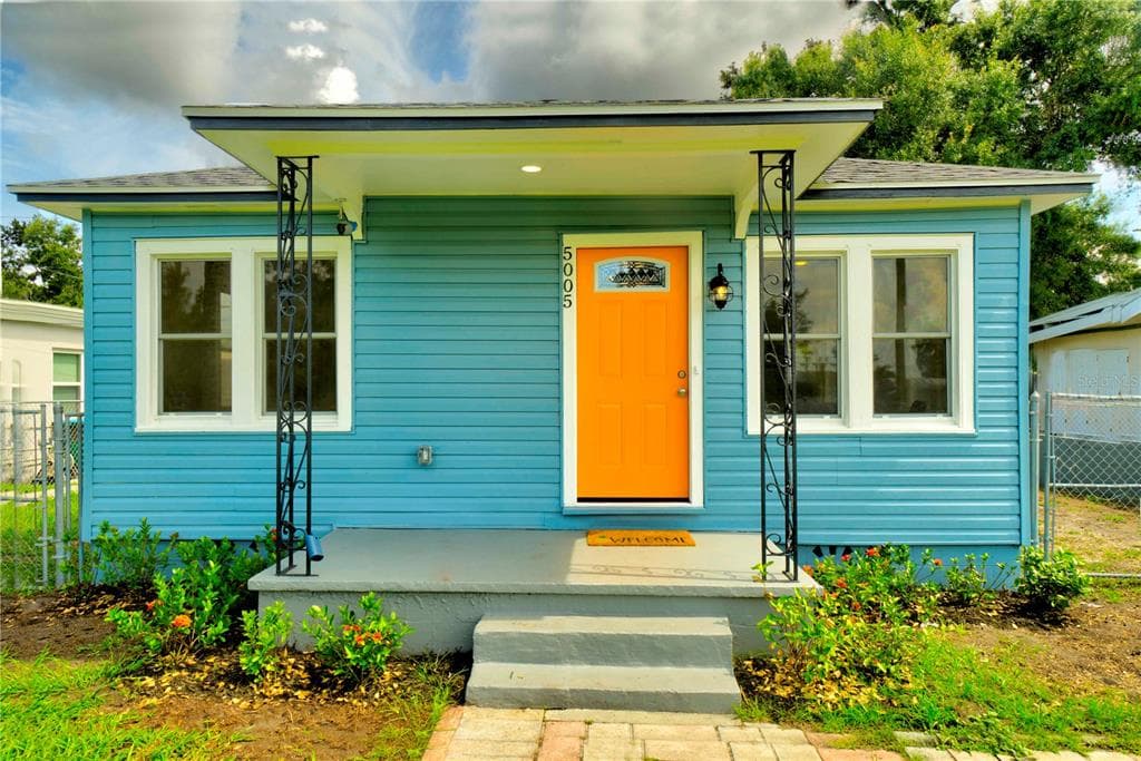 5005 TANGERINE AVENUE S GULFPORT, FL 33707