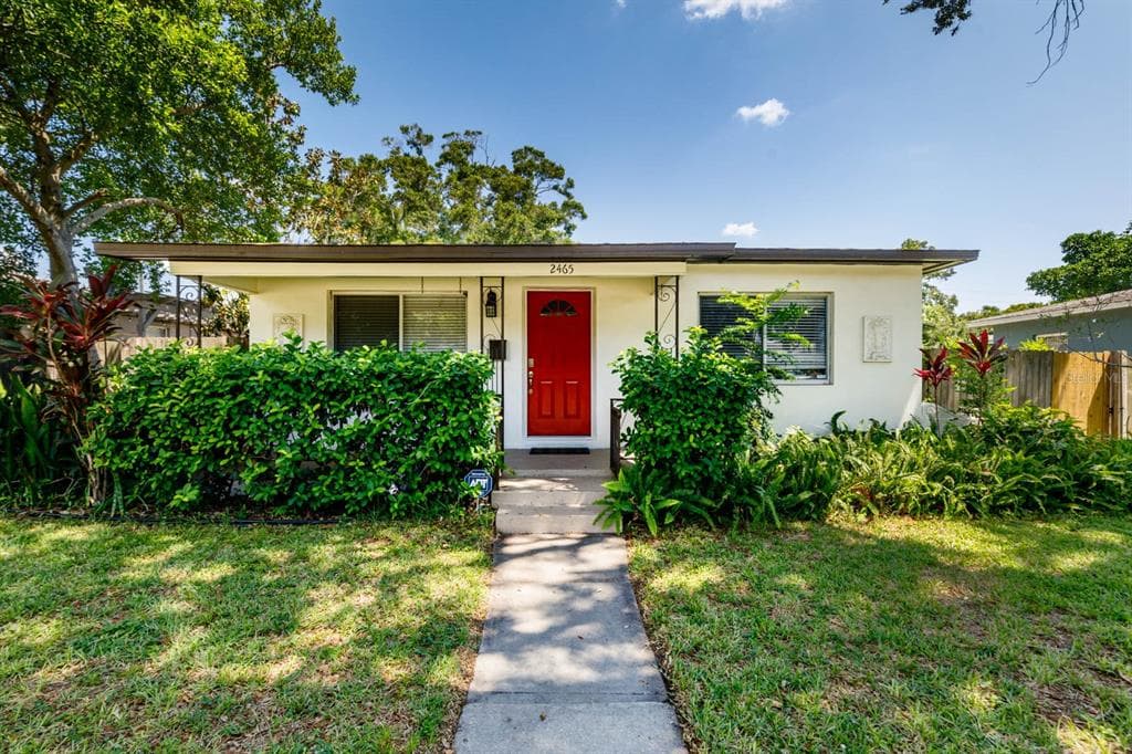 2465 9TH AVENUE N ST PETERSBURG, FL 33713