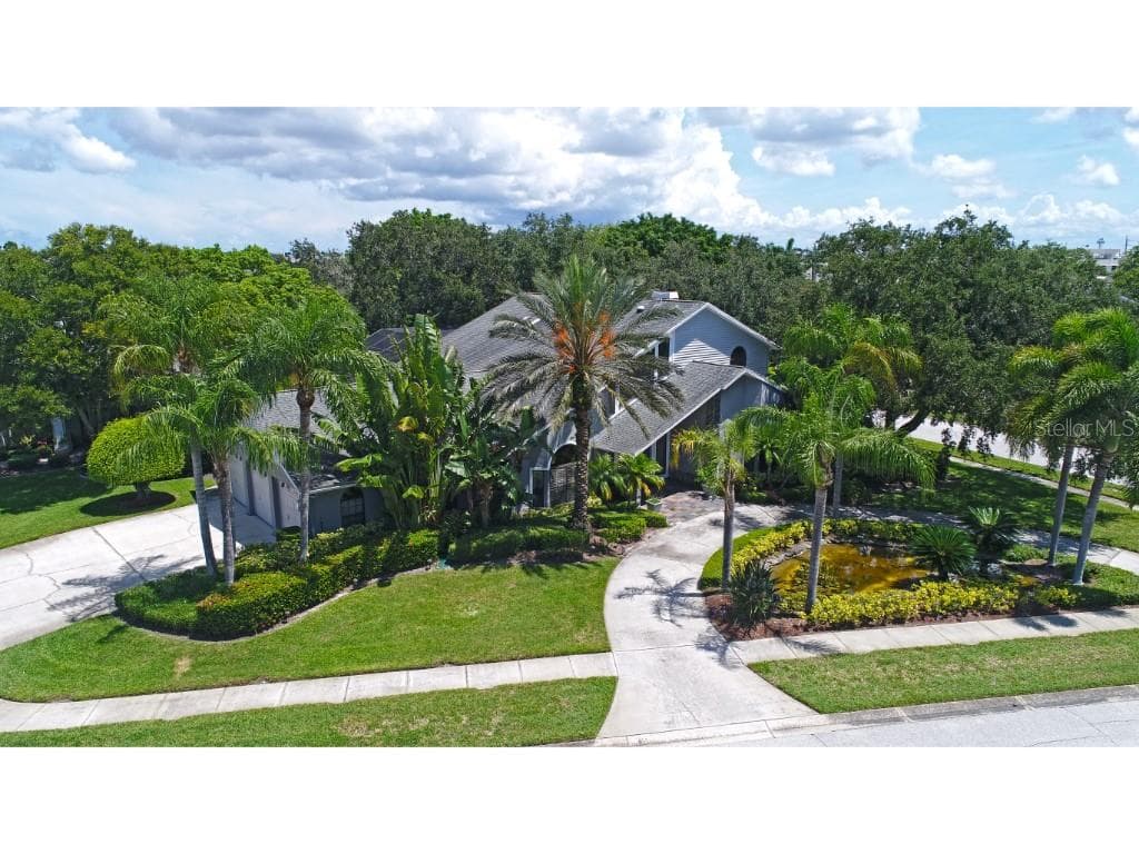 8401 MERRILL CIRCLE SEMINOLE, FL 33777