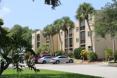 11485 OAKHURST ROAD UNIT 200-108 LARGO, FL 33774
