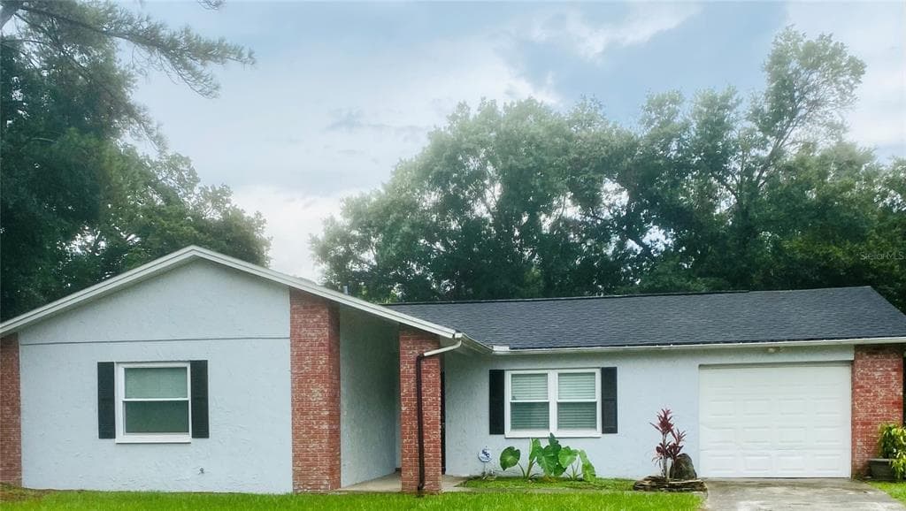 6202 ALCOT COURT TAMPA, FL 33625