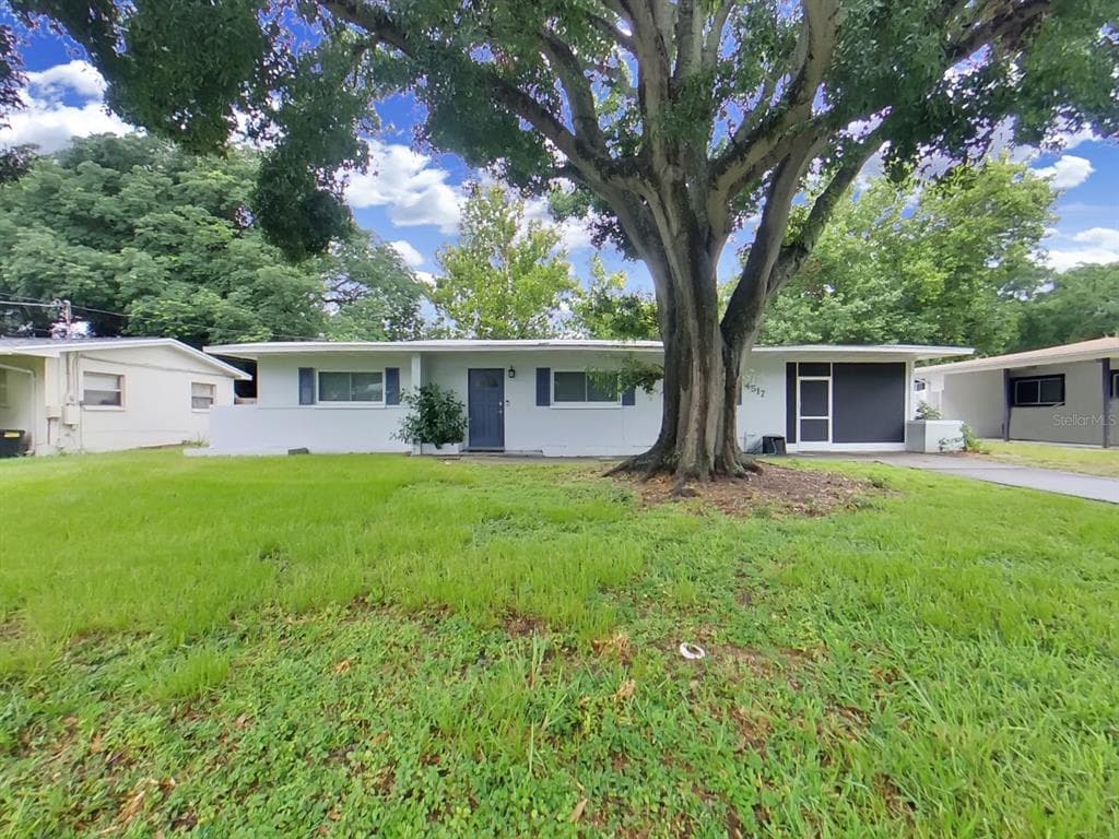 4517 S CLARK AVENUE TAMPA, FL 33611