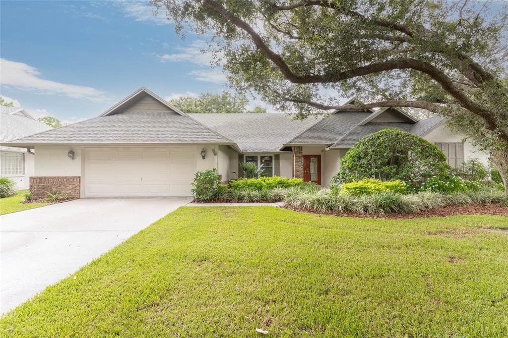 8738 TANTALLON CIRCLE