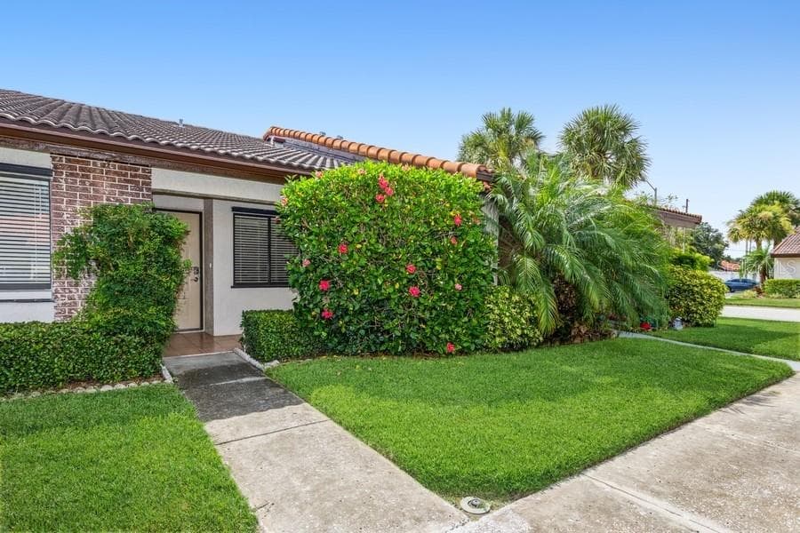 7360 ULMERTON ROAD UNIT 3B LARGO, FL 33771