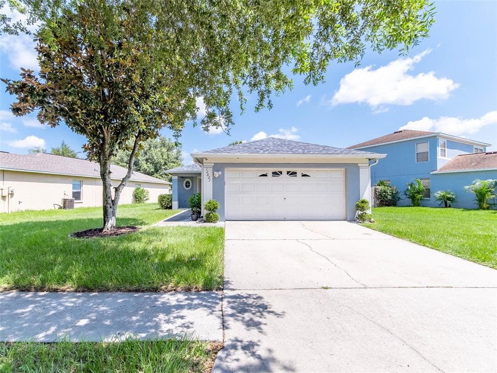 12621 MONTFORD LANE RIVERVIEW, FL 33579