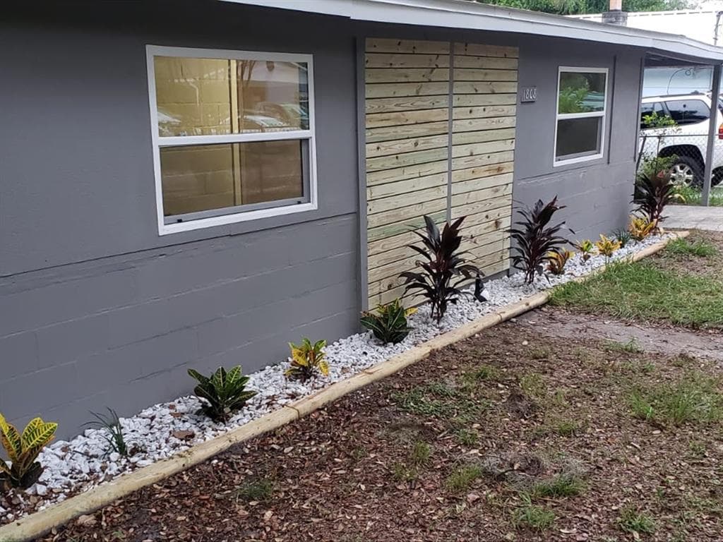 1808 E KNOLLWOOD STREET TAMPA, FL 33610