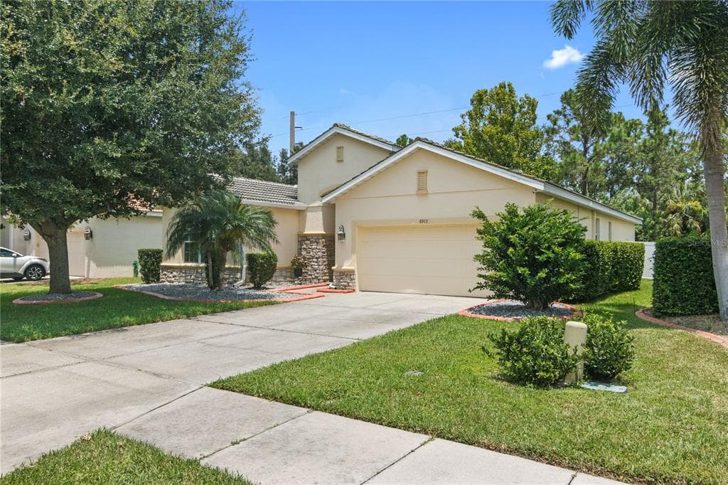 6903 44TH TERRACE E BRADENTON, FL 34203