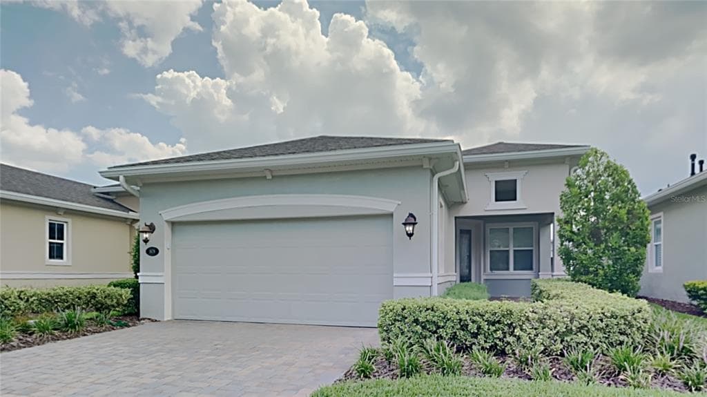 1679 VICTORIA GARDENS DRIVE DELAND, FL 32724