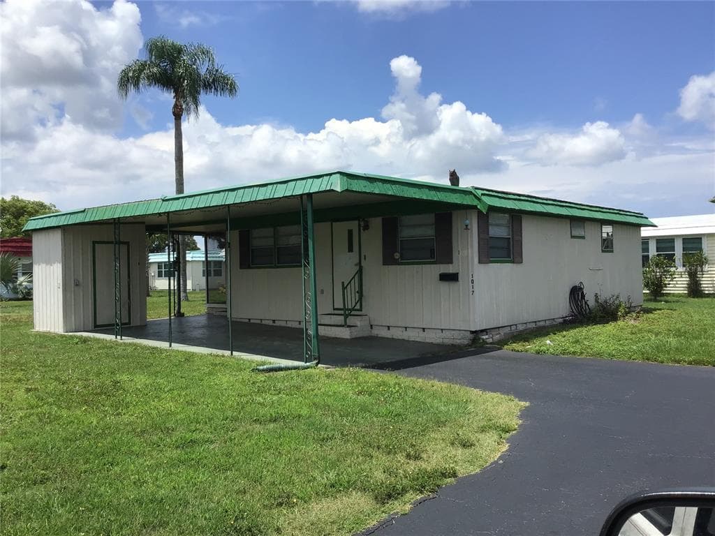 7100 ULMERTON ROAD UNIT 1017 LARGO, FL 33771