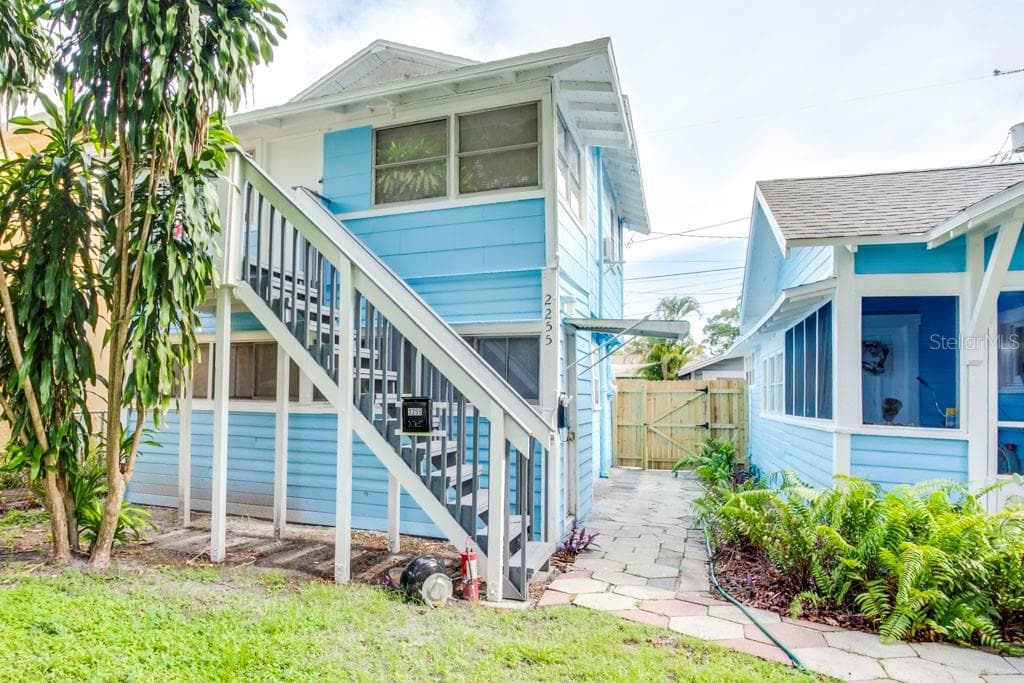 2249 4TH AVENUE N ST PETERSBURG, FL 33713