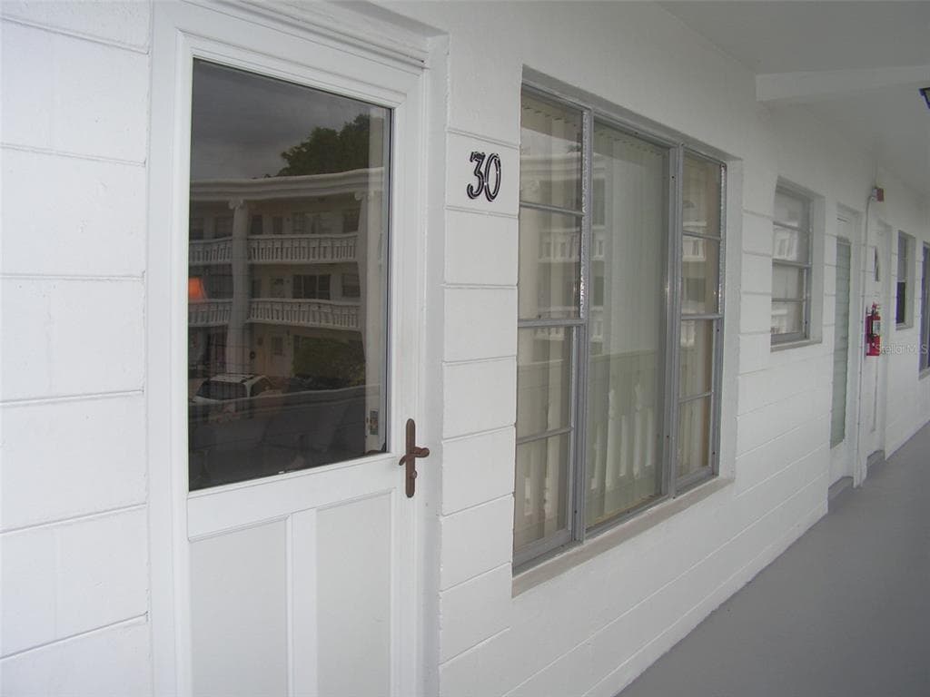 2454 AUSTRALIA WAY E UNIT 30 CLEARWATER, FL 33763