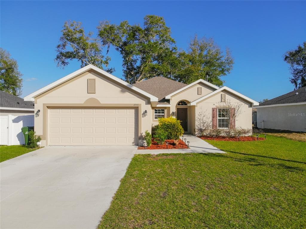2144 ANGEL FISH LOOP LEESBURG, FL 34748