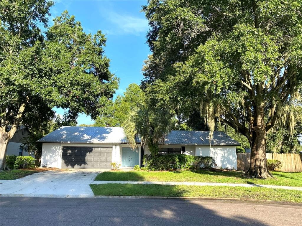 3803 SWEETLEAF COURT BRANDON, FL 33511
