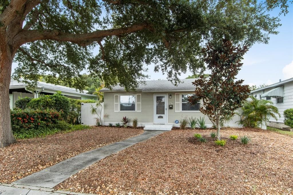5411 4TH AVENUE N ST PETERSBURG, FL 33710