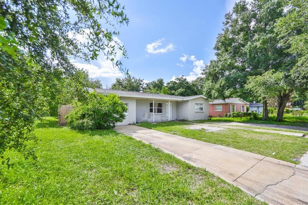 6815 N 48TH STREET