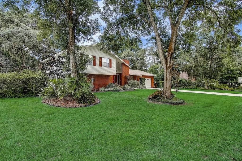 3306 COUNTRY SIDE STREET BRANDON, FL 33511