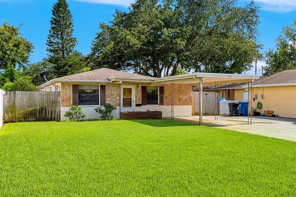 7910 26TH AVENUE N ST PETERSBURG, FL 33710