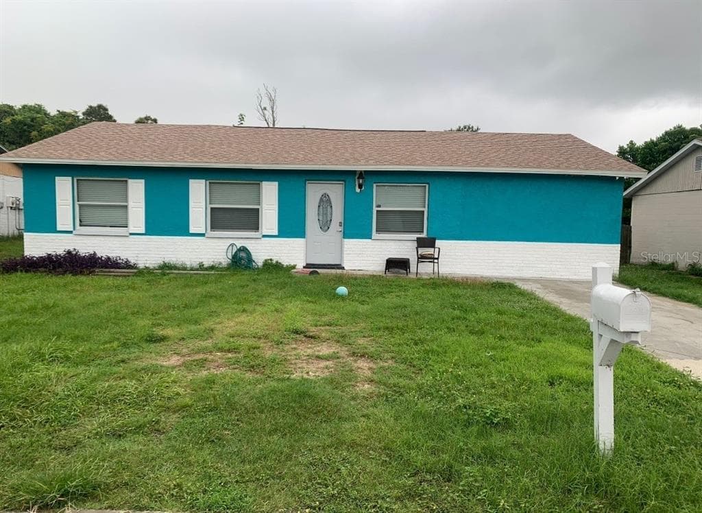 11648 KERRY COURT LARGO, FL 33778