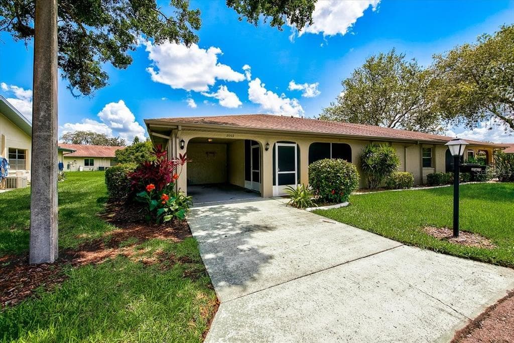 2003 HEATHFIELD CIRCLE UNIT 2003 SUN CITY CENTER, FL 33573