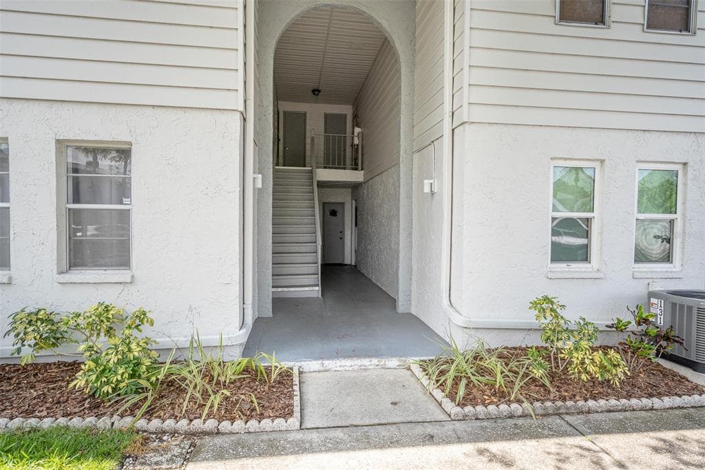 10800 US HIGHWAY 19 N UNIT 131 PINELLAS PARK, FL 33782