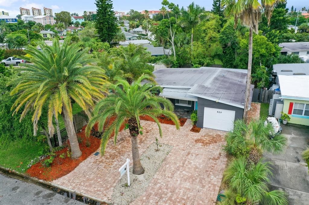 520 S BAYSHORE DRIVE