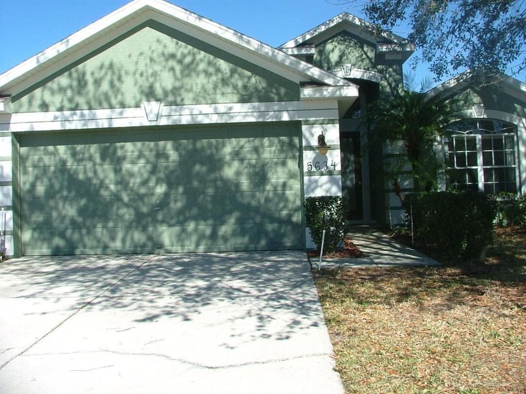 5634 TERRAIN DE GOLF DRIVE LUTZ, FL 33558