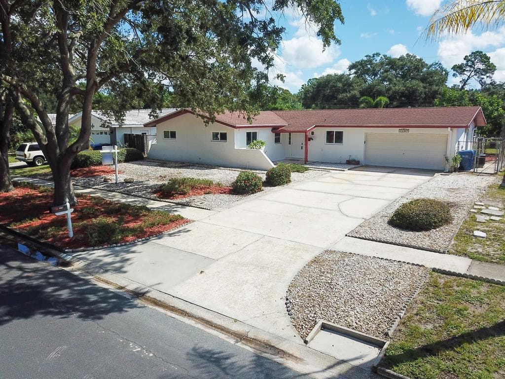 1407 21ST STREET SW LARGO, FL 33770