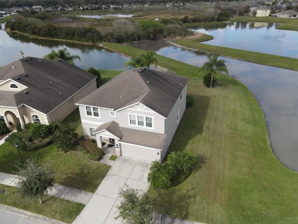 10701 BREAKING ROCKS DRIVE TAMPA, FL 33647
