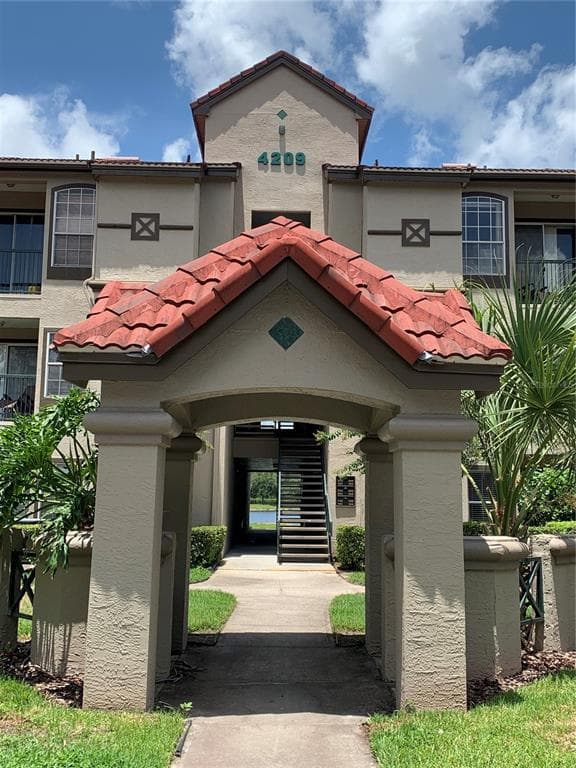 4209 WOODSTORKS WALK WAY UNIT 1311 LUTZ, FL 33558