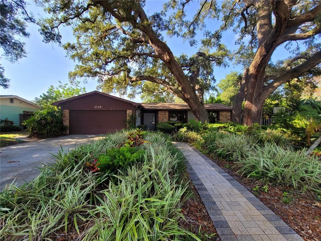 4729 12TH AVENUE N ST PETERSBURG, FL 33713