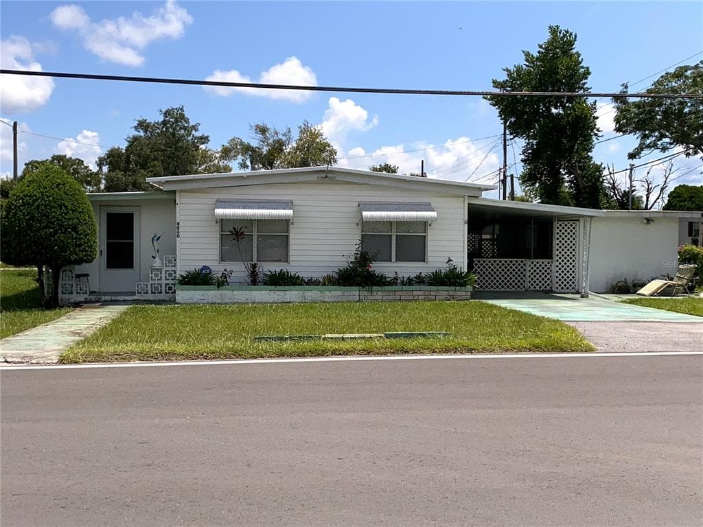 4040 BONITA ROAD HOLIDAY, FL 34691