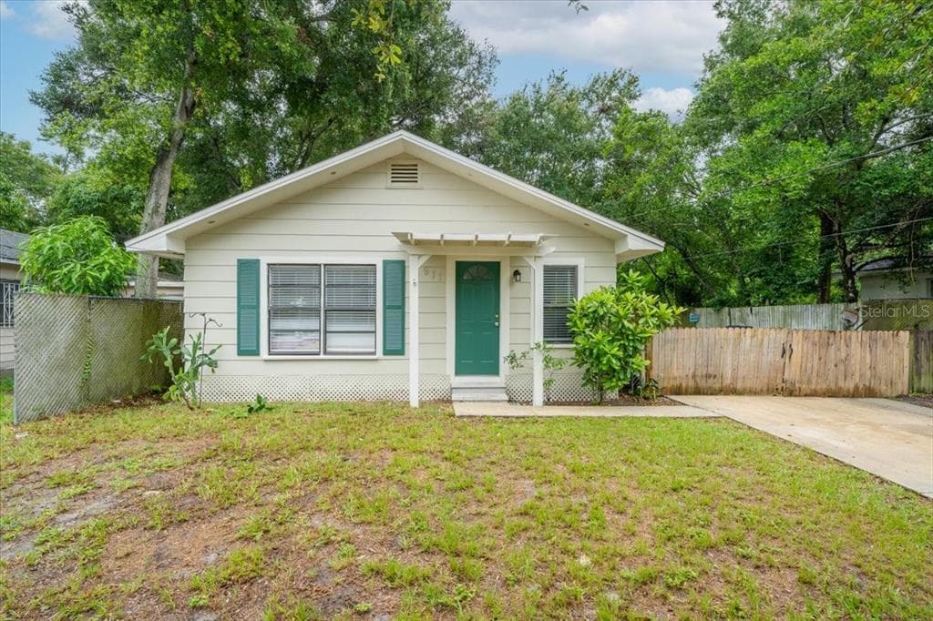 911 GRAND CENTRAL STREET CLEARWATER, FL 33756