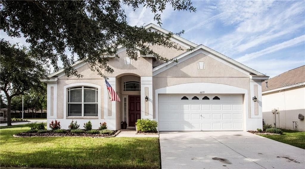 6655 CAMBRIDGE PARK DRIVE APOLLO BEACH, FL 33572