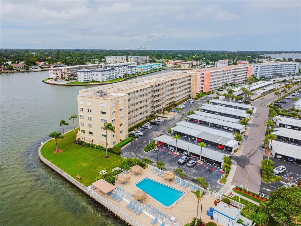 6075 SHORE BOULEVARD S UNIT 615