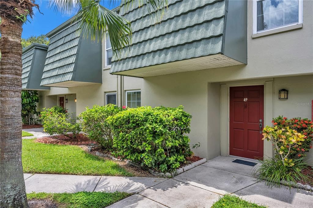 1799 N HIGHLAND AVENUE UNIT 49 CLEARWATER, FL 33755