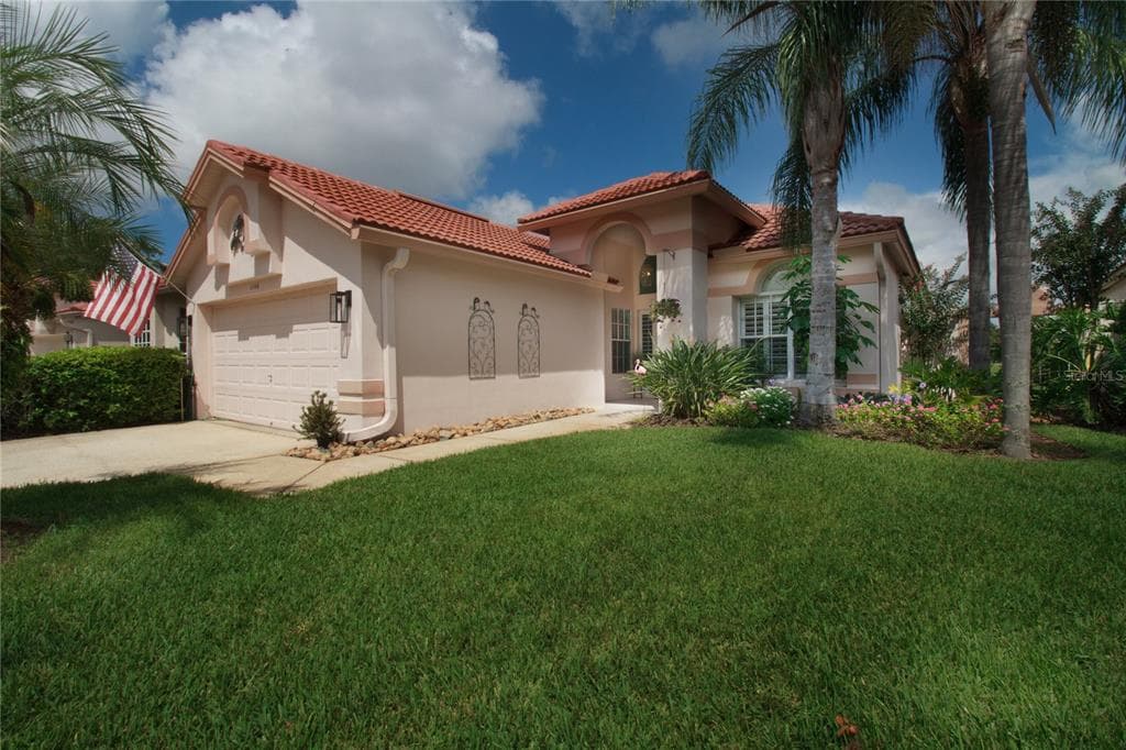 1146 DARTFORD DRIVE TARPON SPRINGS, FL 34688