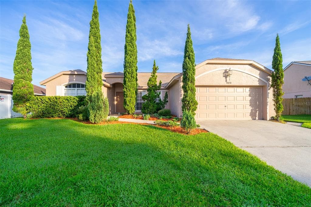 12040 FAMBRIDGE ROAD ORLANDO, FL 32837