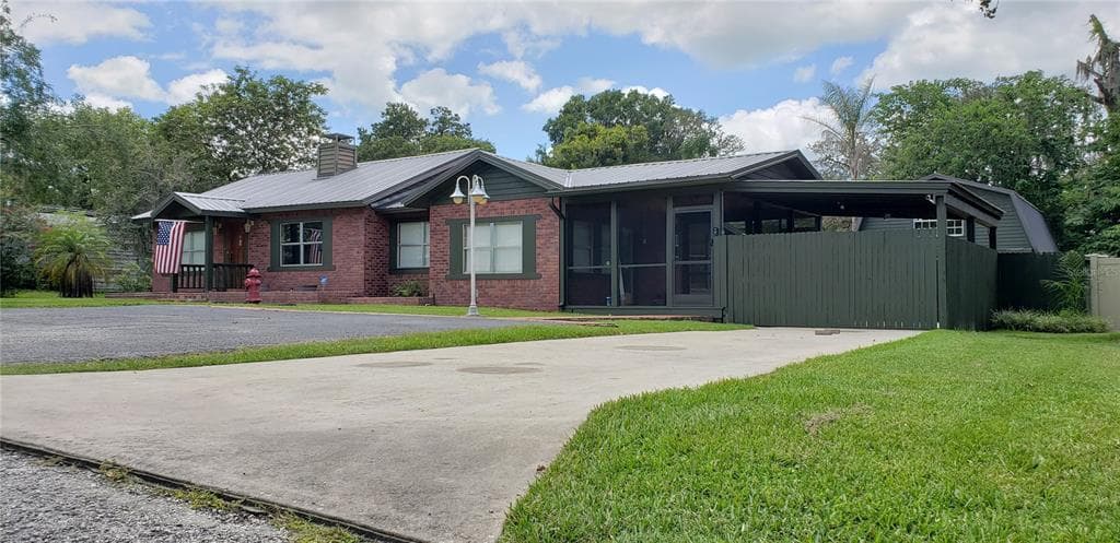 36928 CENTER AVENUE DADE CITY, FL 33525