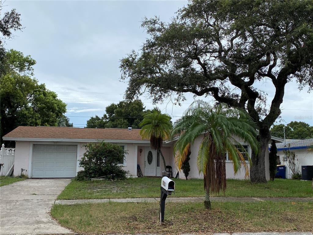 1736 GREENLEA DR CLEARWATER, FL 33755