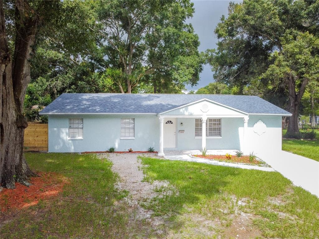 6806 MURRAY HILL COURT TAMPA, FL 33615