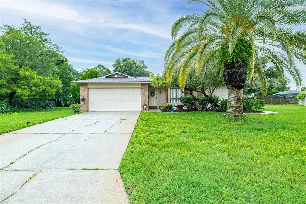 7212 DORCHESTER COURT