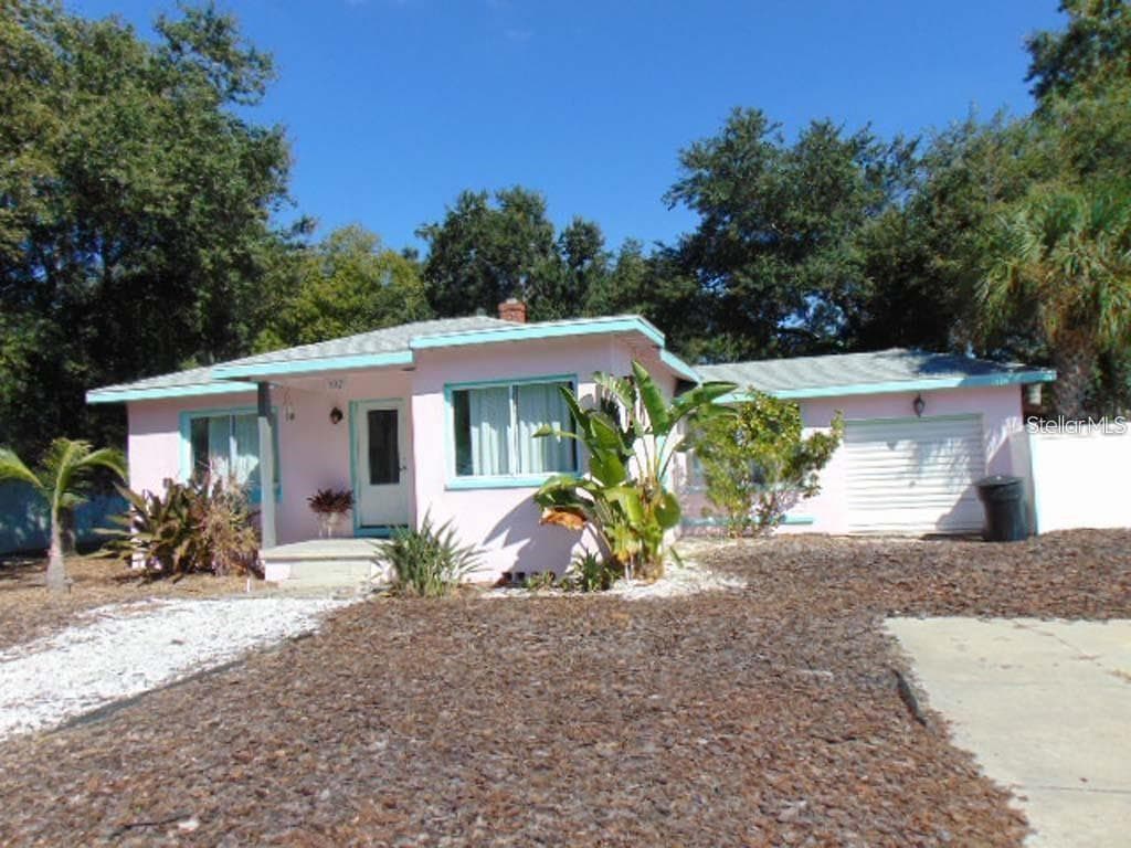 332 BUENA VISTA DRIVE S